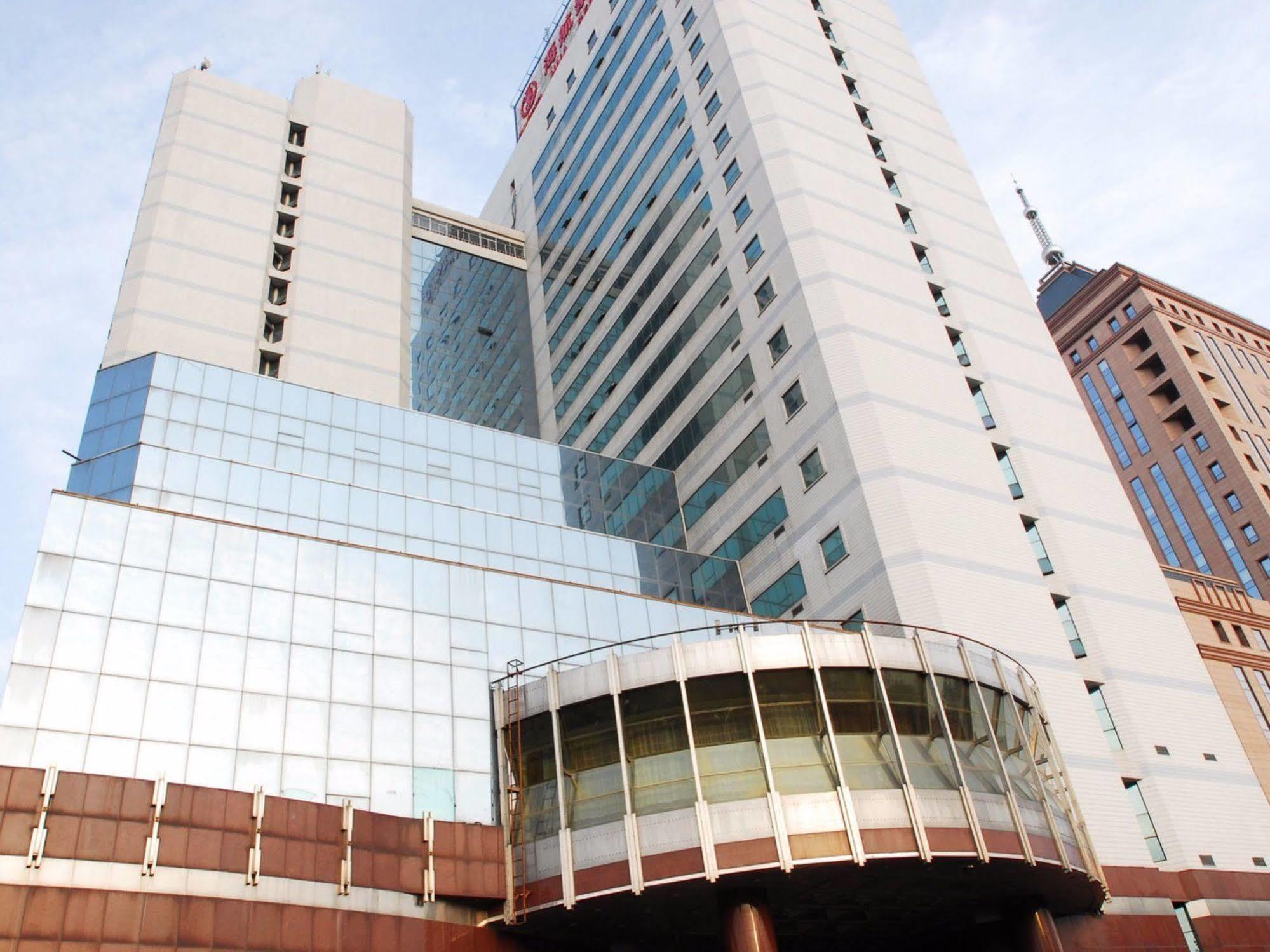 Hna Redbuds Hotel 長春 エクステリア 写真