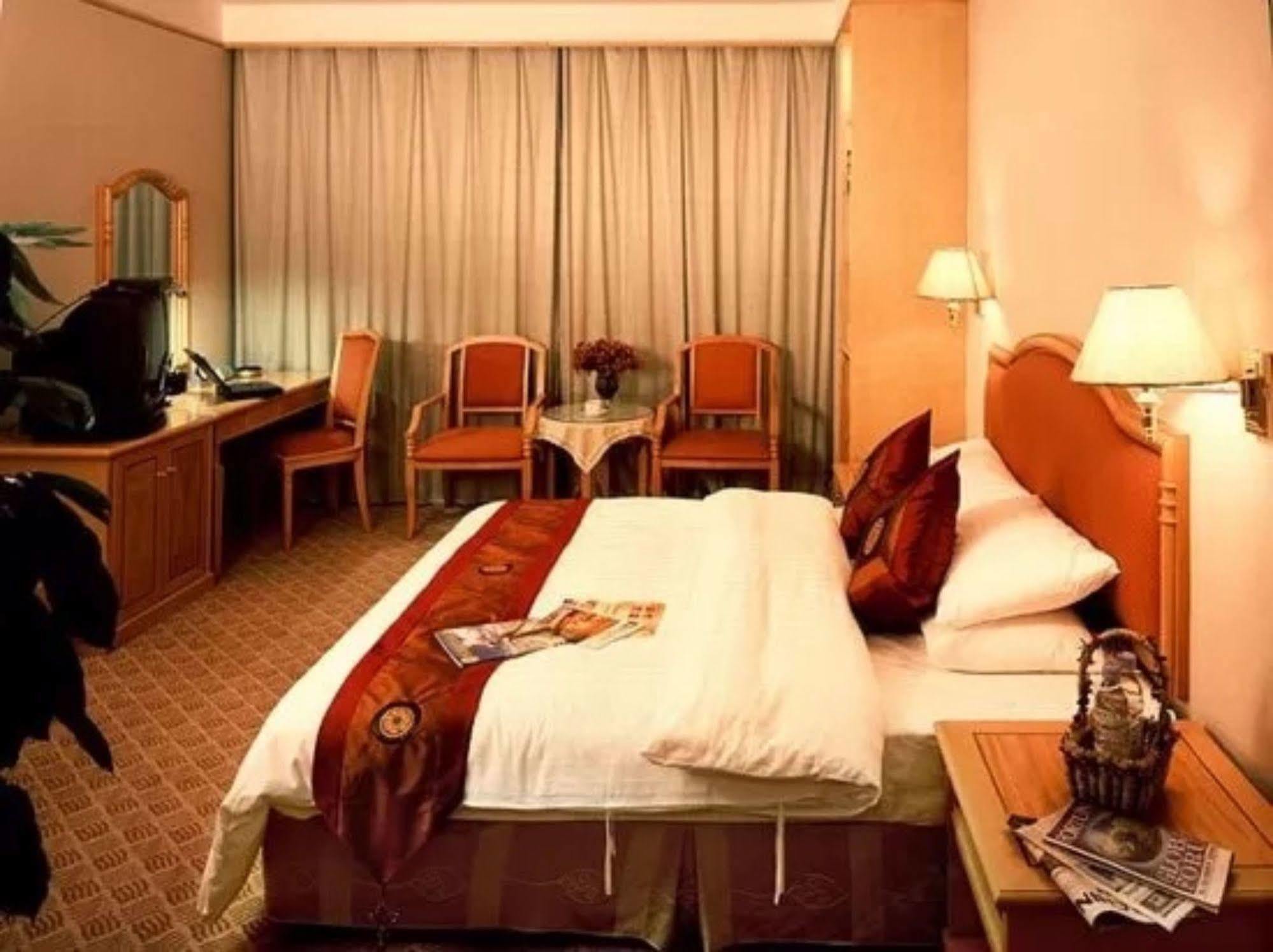 Hna Redbuds Hotel 長春 エクステリア 写真